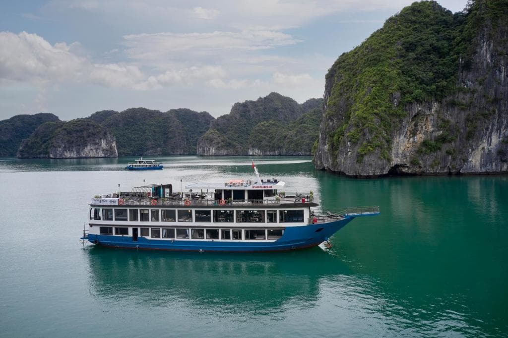 LA PANDORA BOUTIQUE 2D1N HA LONG BAY - LAN HA BAY