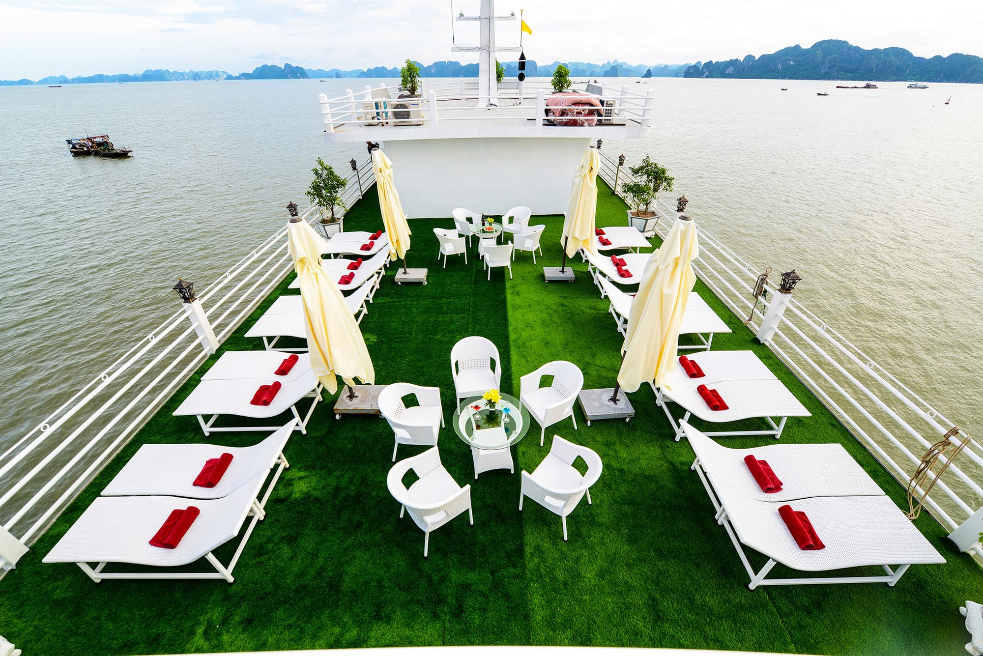 SAPHIRE CRUISE 2D1N HA LONG BAY - LAN HA BAY
