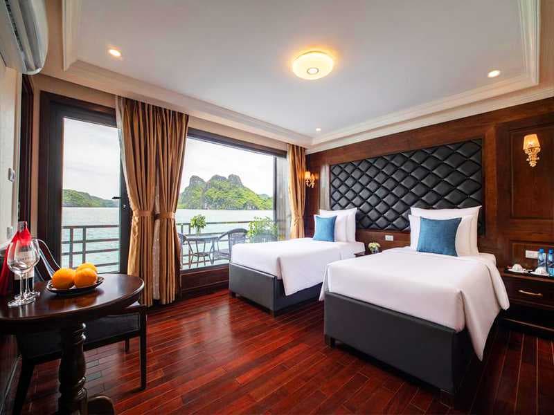 LA PANDORA BOUTIQUE 2D1N HA LONG BAY - LAN HA BAY