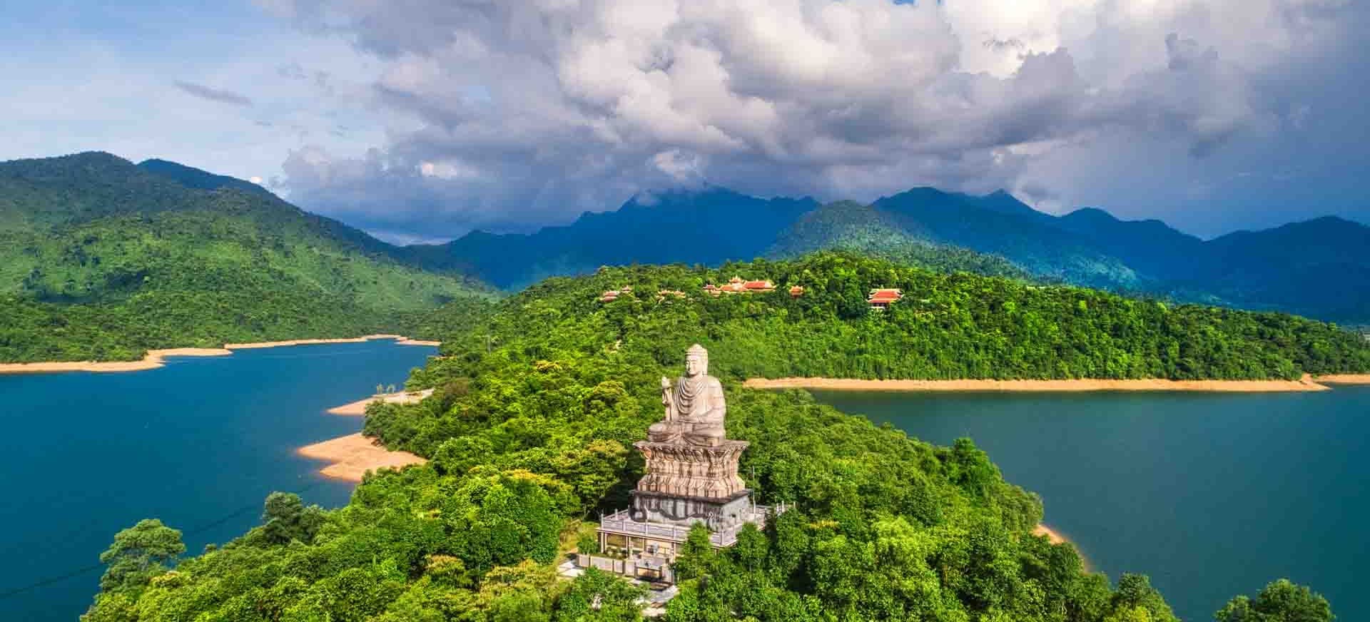 BACH MA NATIONAL PARK