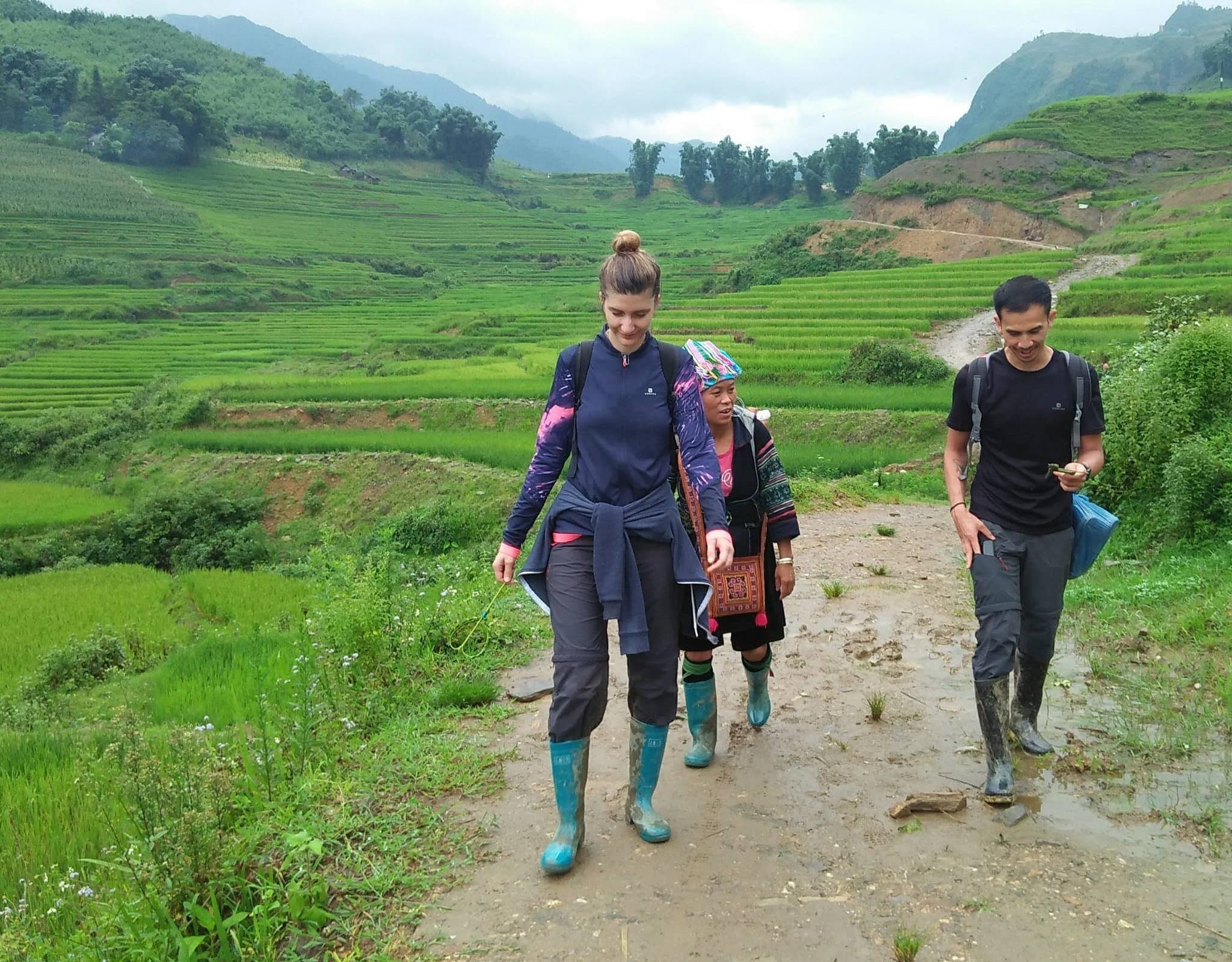 Sapa Trekking 2D1N Sleeping Hotel (Private Tour)