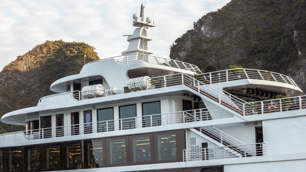SEA OCTOPUS CRUISE FULL DAY HA LONG BAY - LAN HA BAY