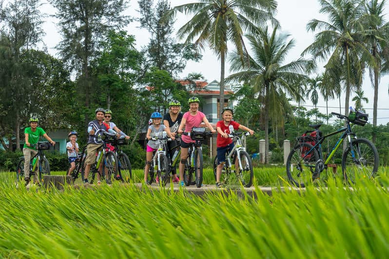 JEEP TOURS HANOI CITY AND COUNTRYSIDE FULL DAY OR VESPA/MOTORBIKE