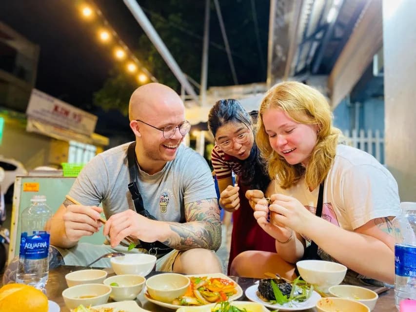 SAIGON FOODIE TOUR