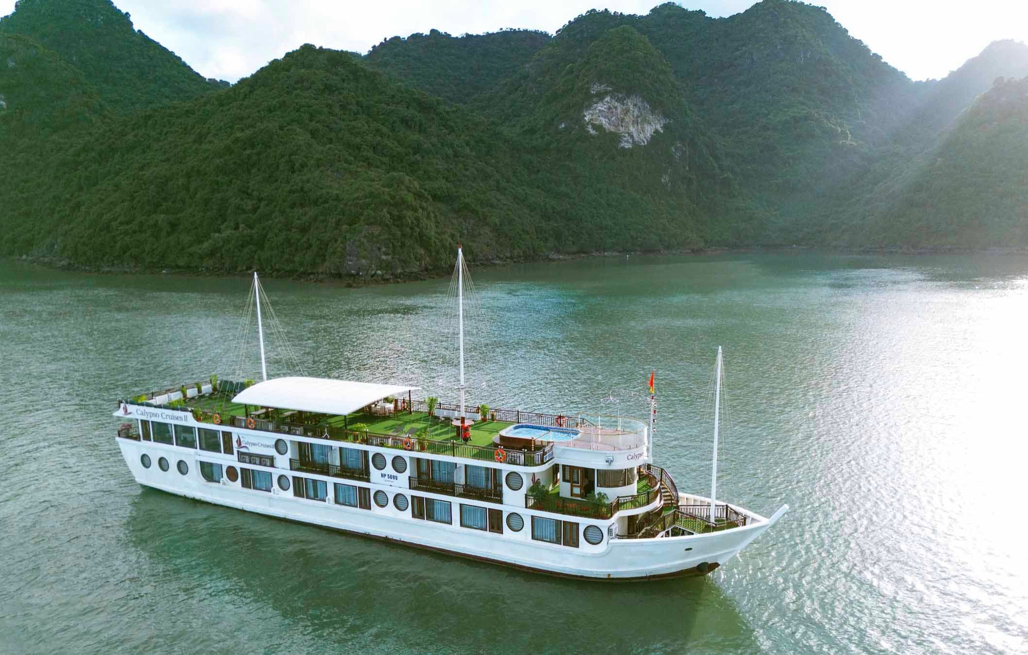 CALYPSO 5* CRUISE 2D1N Ha Long Bay - Lan Ha Bay