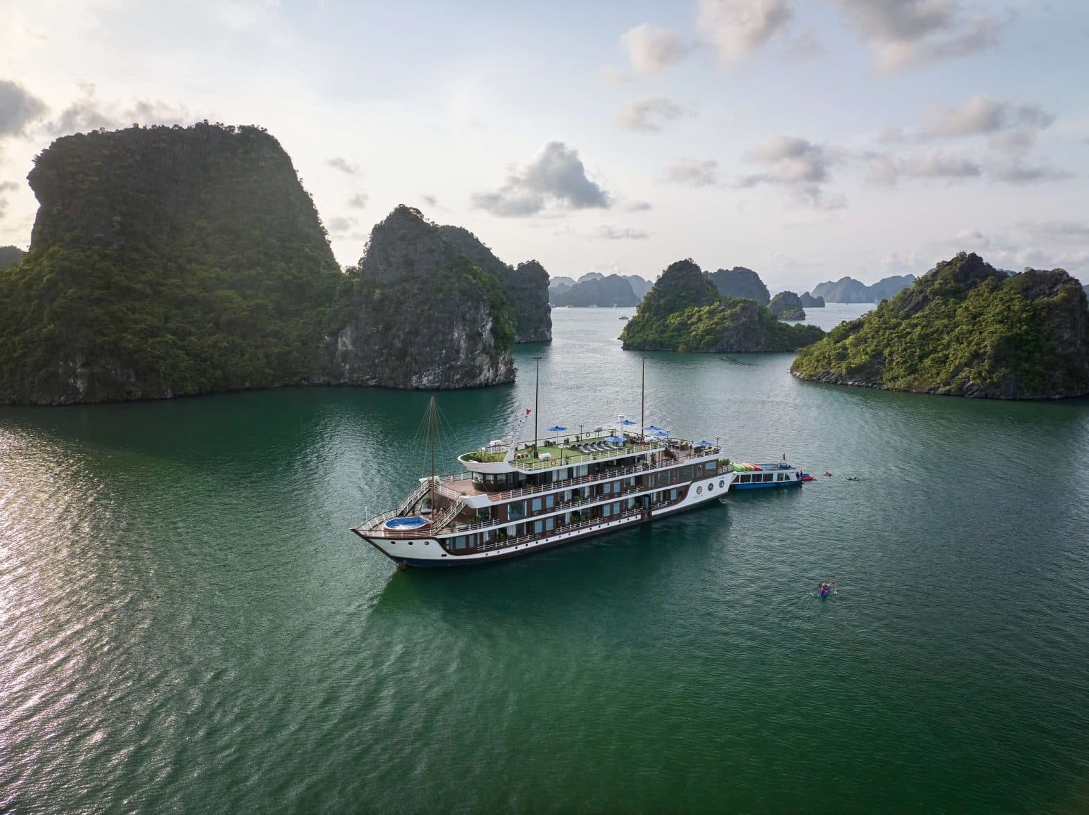 M'GLORIA 5* CRUISE 2D1N Ha Long Bay - Lan Ha Bay