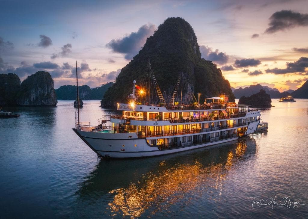 ALISA 5* CRUISE 2D1N Ha Long Bay - Lan Ha Bay