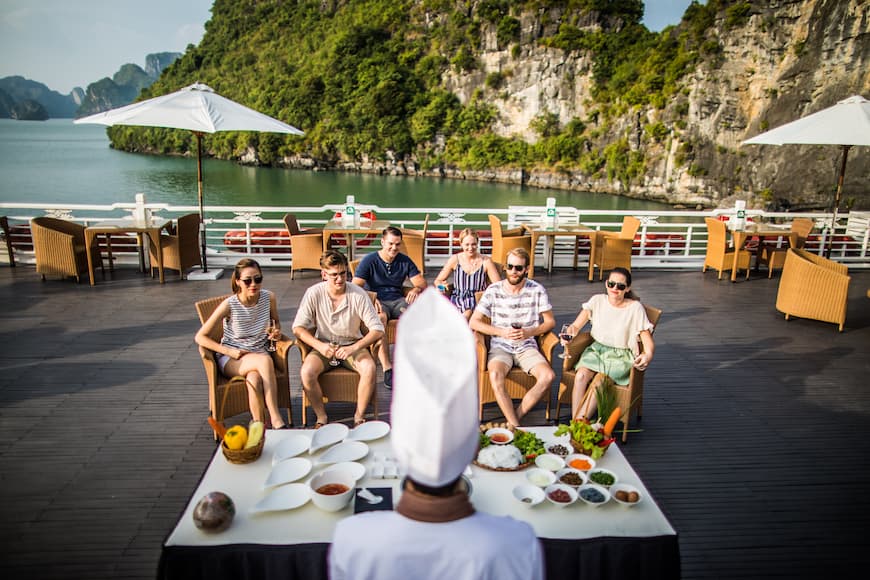 ÂU CƠ 6* CRUISE 2D1N Ha Long Bay - Lan Ha Bay