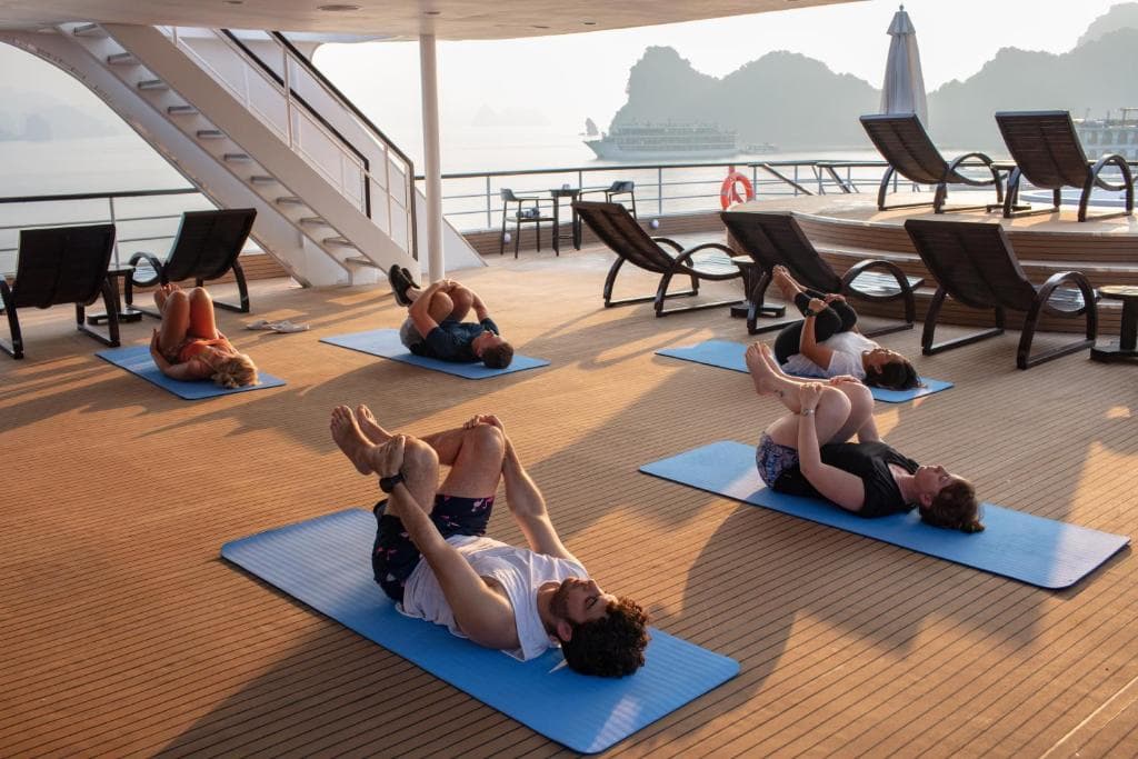 SCARLET PEARL 6* CRUISE 2D1N Lan Ha Bay