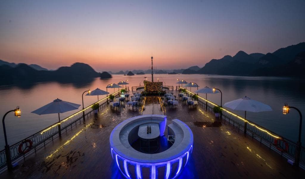 Indochine Cruise 2D1N Halong Bay - Lan Ha Bay