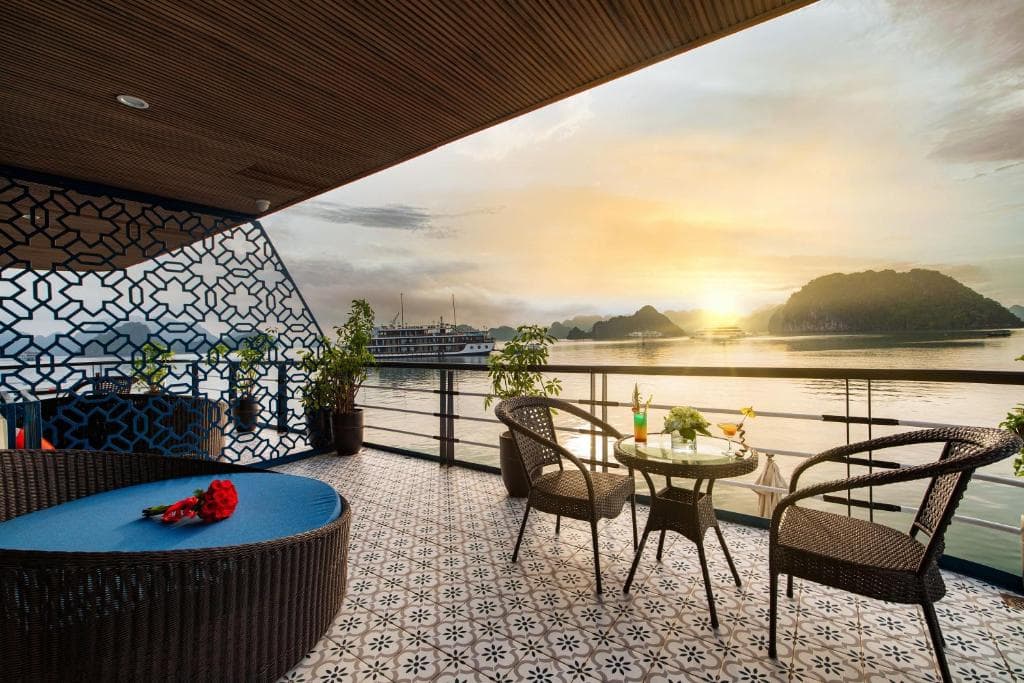 DORIS CRUISE 2D1N HA LONG BAY - LAN HA BAY