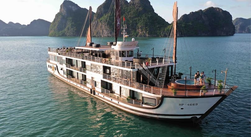 Orchid 5 Classic Cruises 2D1N – Lan Ha Bay & Cat Ba Island*