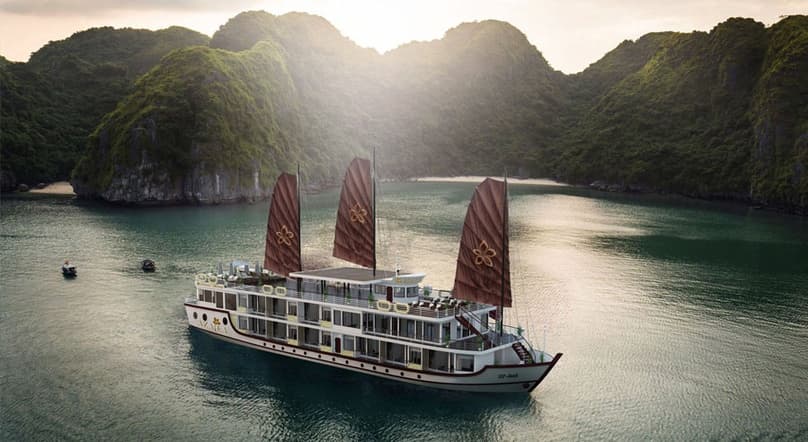 Orchid 5 Trendy Cruises 2D1N – Lan Ha Bay & Cat Ba Island*