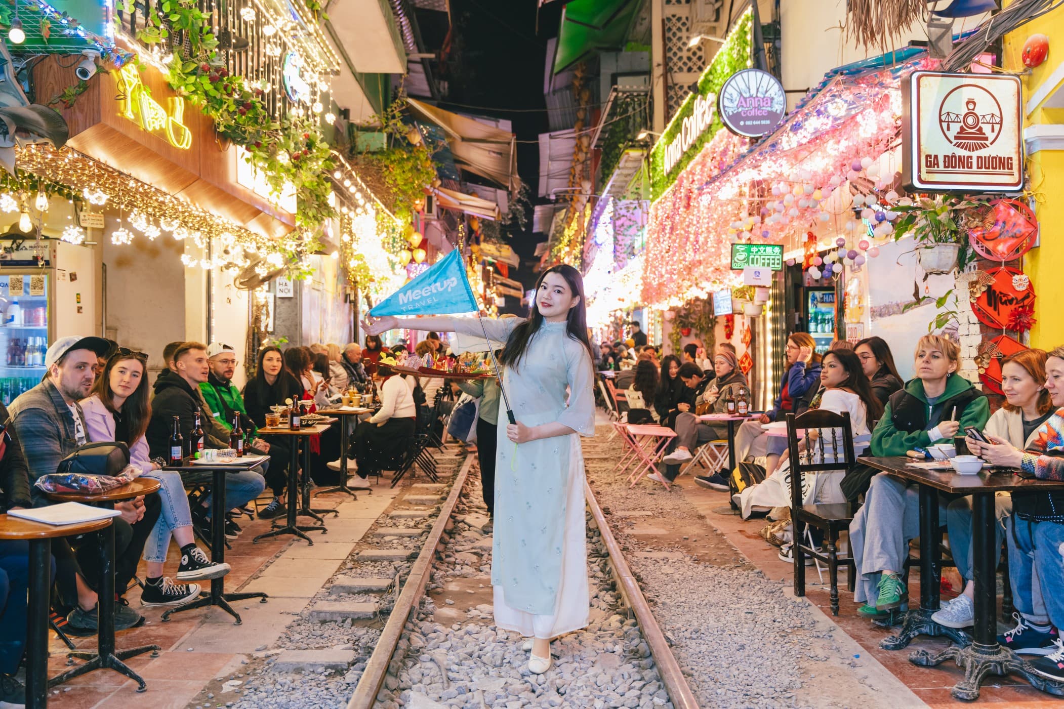 Hanoi Foodie Tour + Train Street Coffee By Motorbike 4 hours Small Group < 10 pax