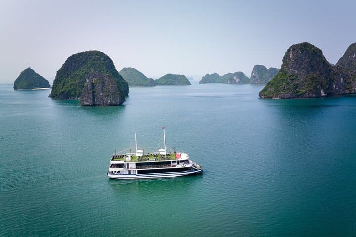 Arcady Premium Cruise Day Tour