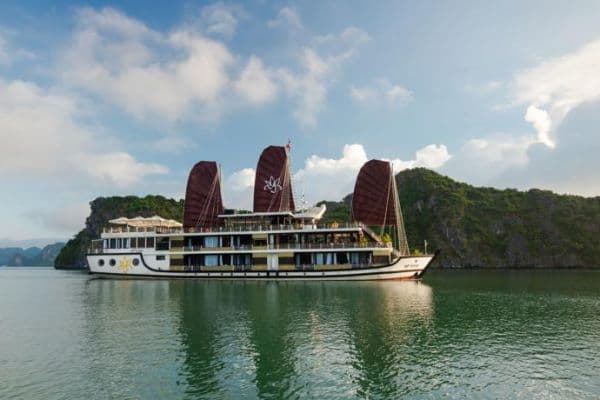 Orchid 5 Classic Cruises 2D1N – Lan Ha Bay & Cat Ba Island*
