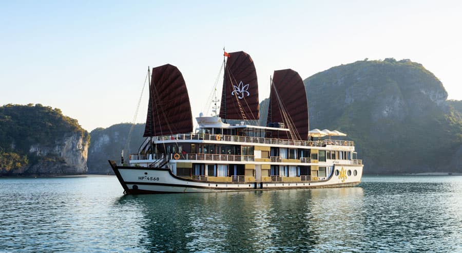 Orchid 5 Classic Cruises 2D1N – Lan Ha Bay & Cat Ba Island*