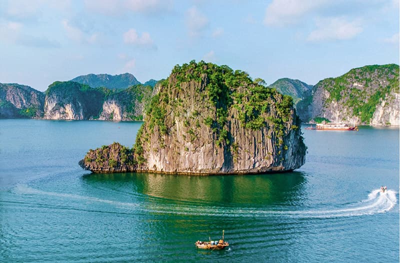 SERENITY EXPLORER CRUISE LAN HA BAY - CAT BA DAY TOUR