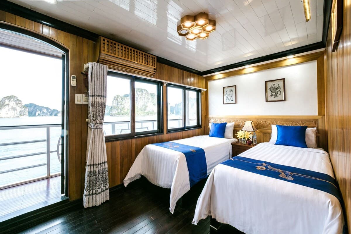 ROYAL PALACE 4* CRUISE 2D1N Ha Long Bay - Lan Ha Bay