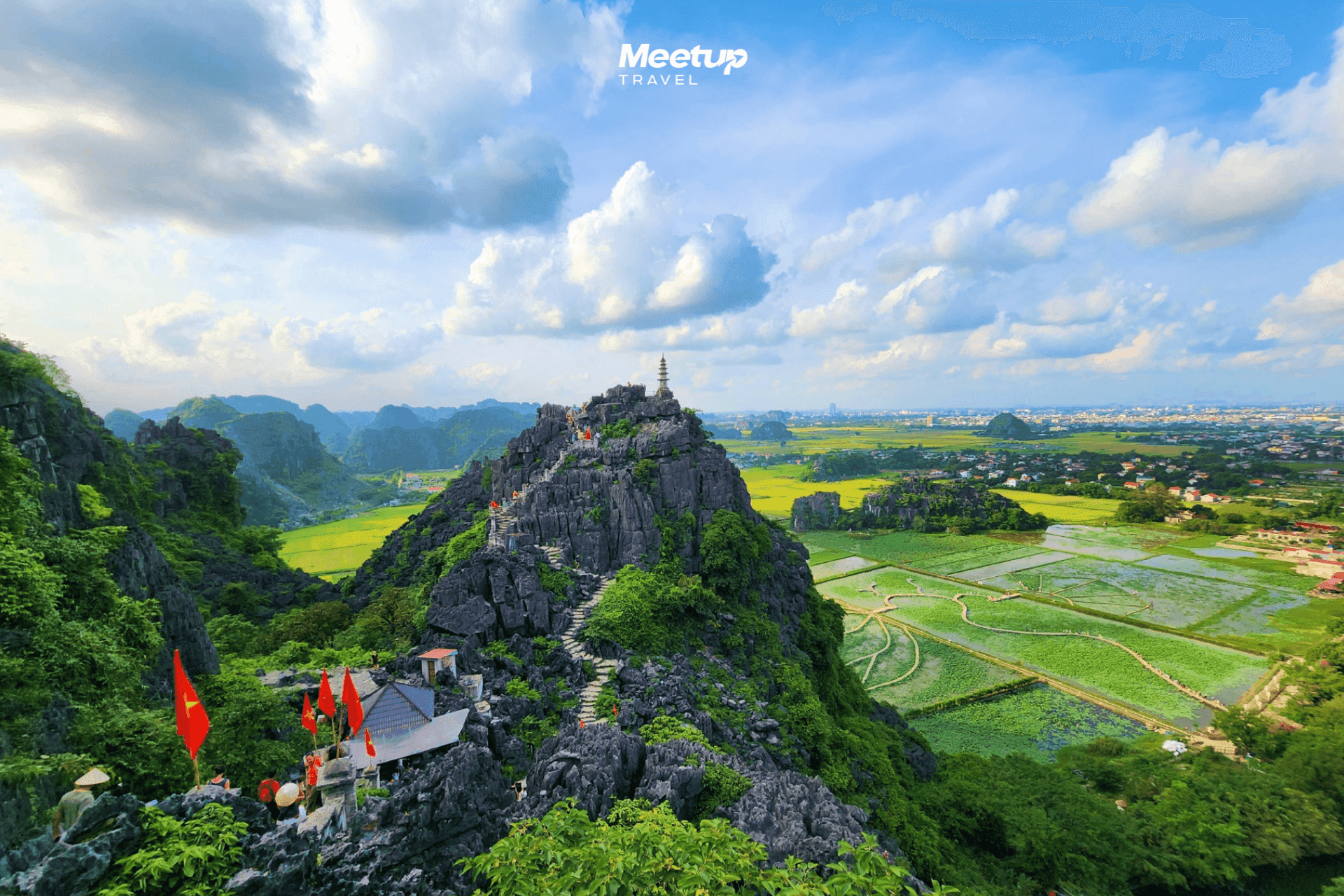 Luxury Ninh Binh Day Tour : Hoa Lu - Trang an - Mua Cave small group