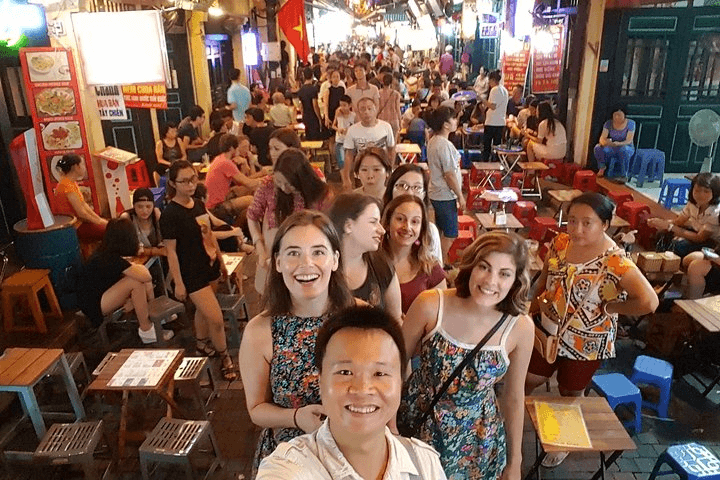 HANOI FOOD TOUR BY MOTORBIKE