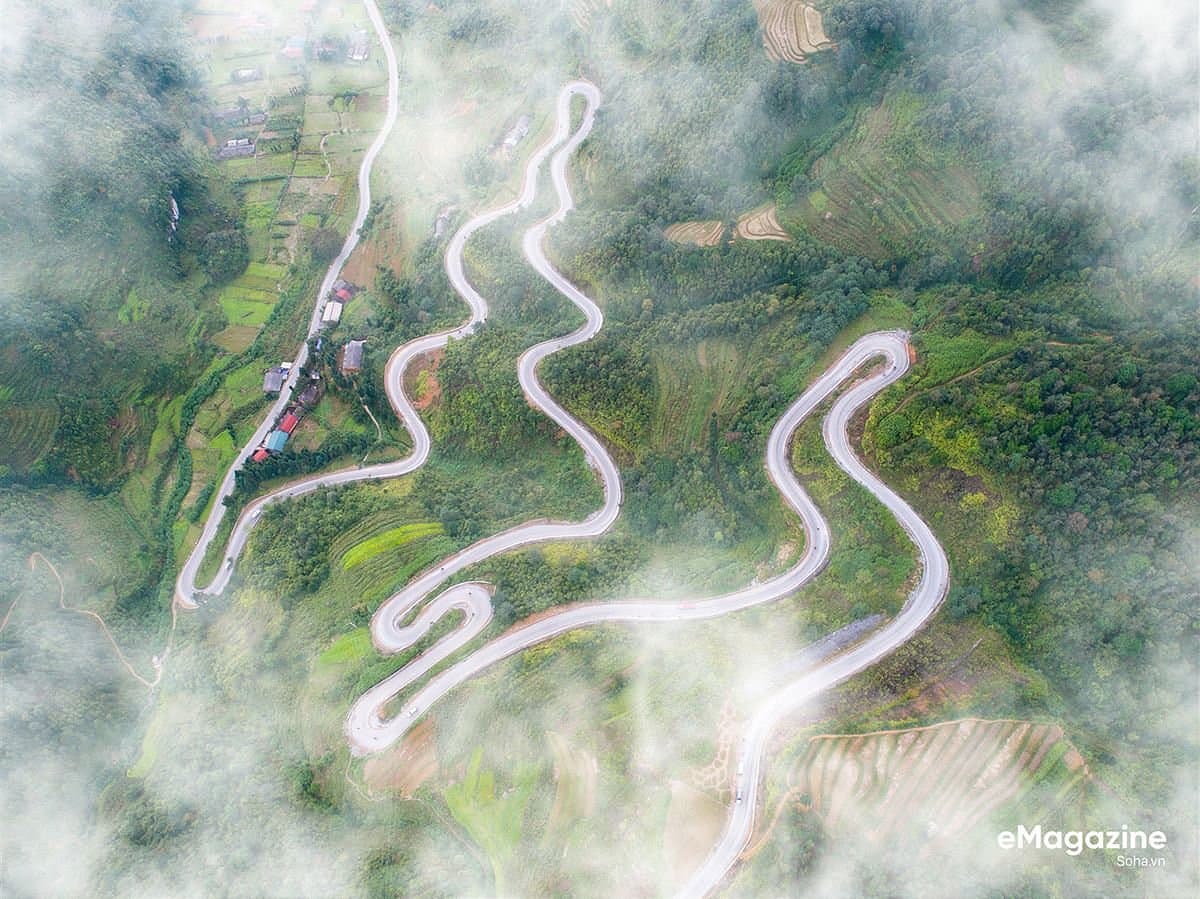 4 DAYS HA GIANG LOOP MOTORBIKE TOUR