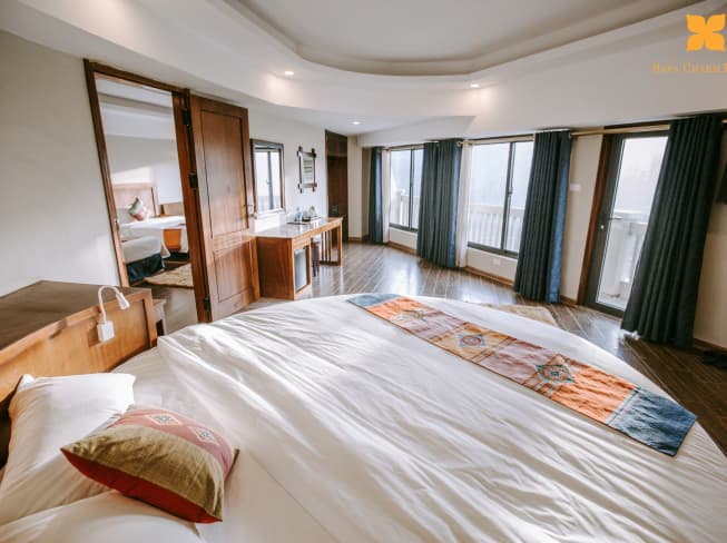 Sapa Trekking Cat Cat, Y Linh Ho, Lao Chai, Ta Van - Sleeping 4* Hotel 2D1N - VIP Cabin Sleeper Bus (Group Tour)