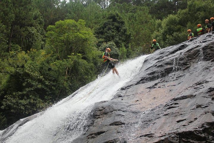 Canyoning Dalat Vietnam