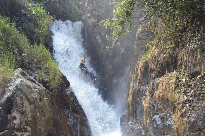 Canyoning Dalat Vietnam