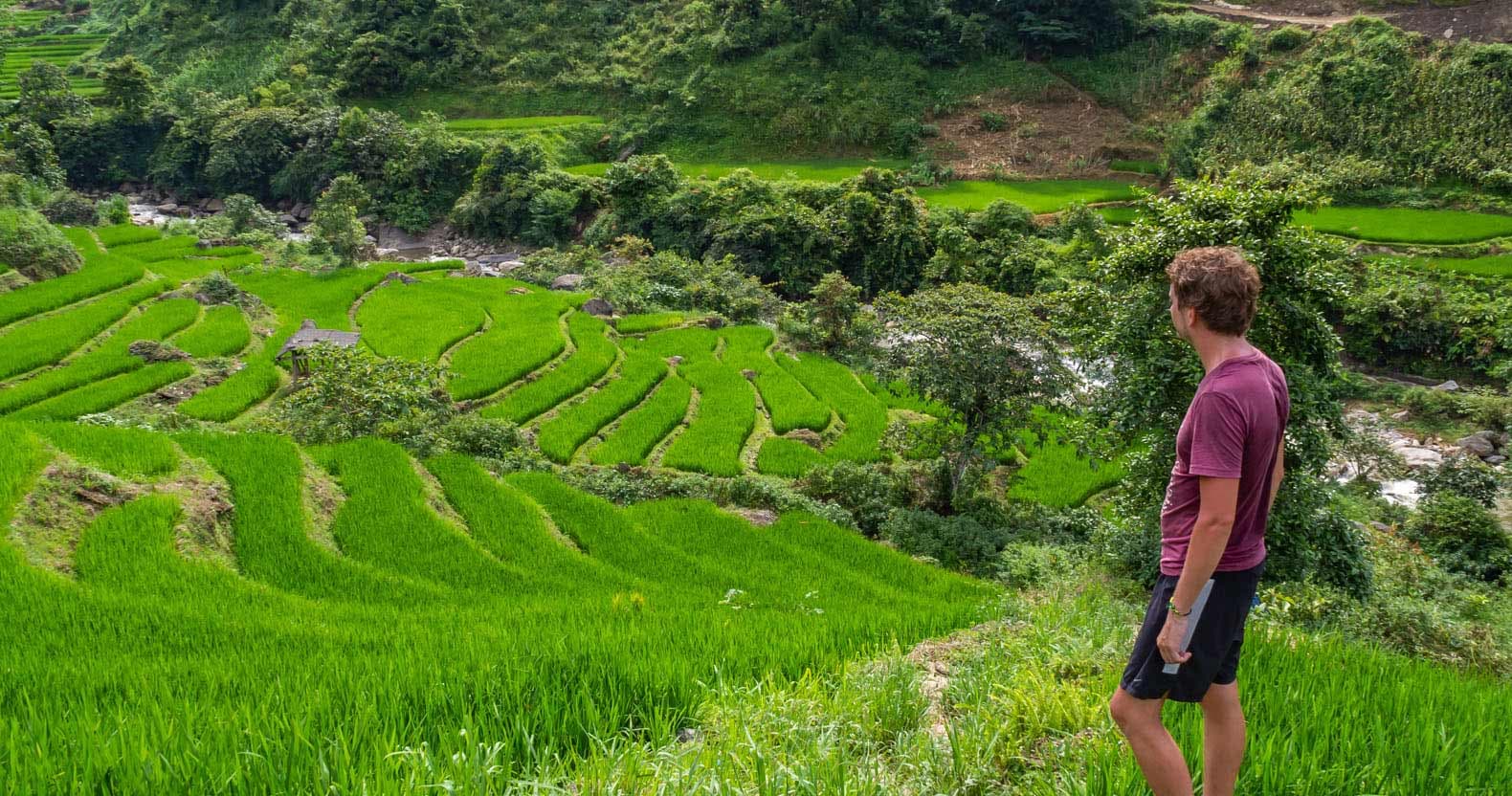 Sapa Trekking 2D1N Sleeping Hotel (Private Tour)