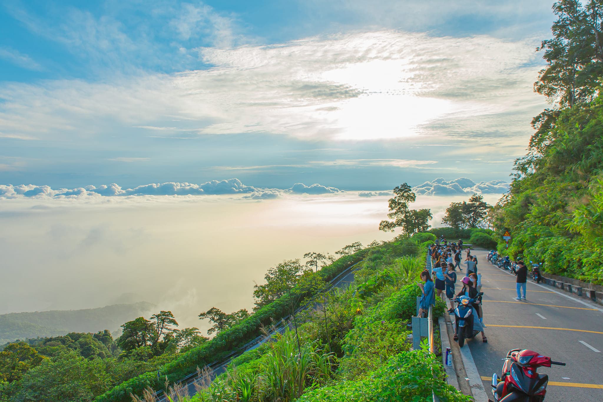 PRIVATE TOUR - BA VI NATIONAL PARK BY JEEP FULL DAY