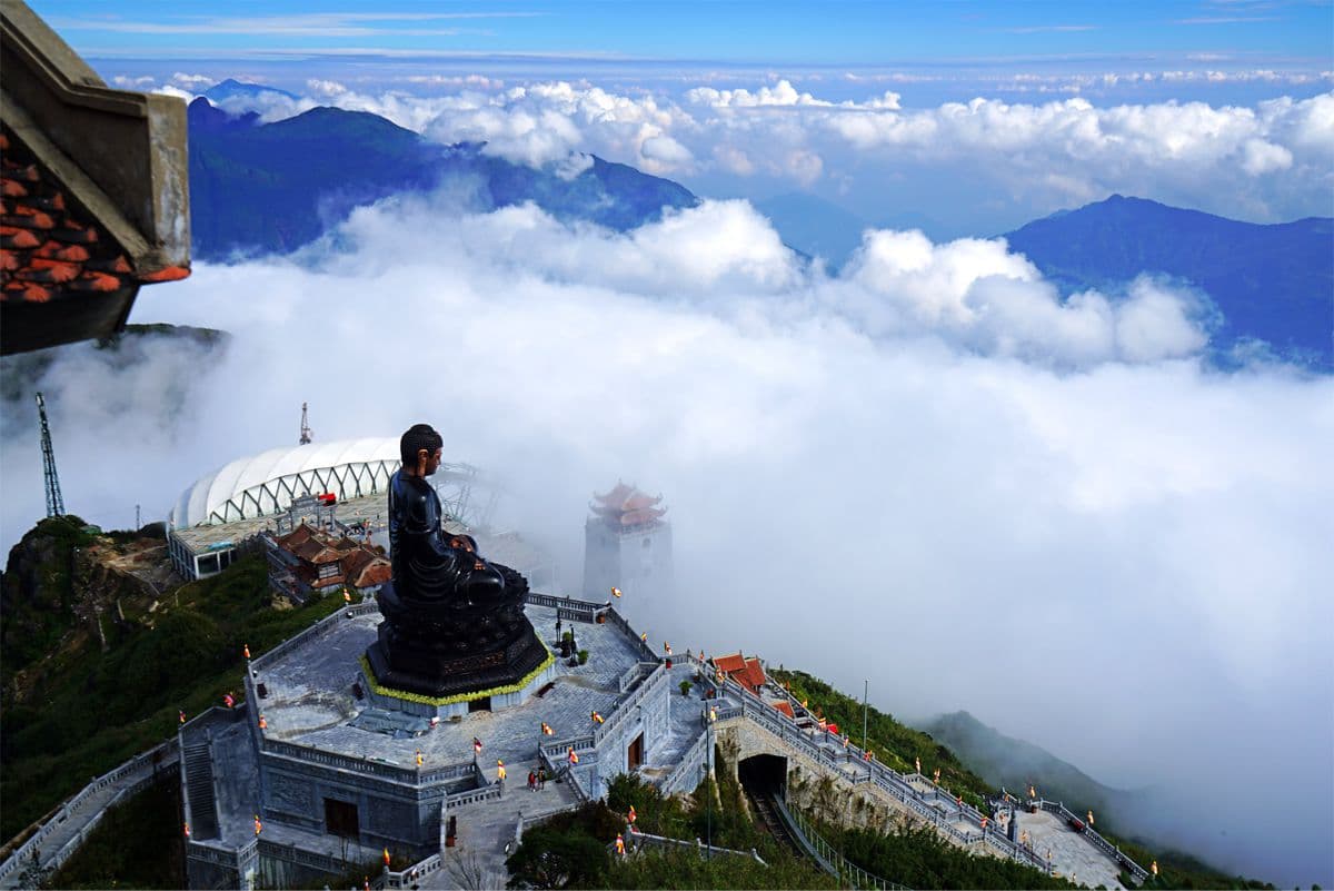Sapa Trekking and Sightseeing 3D2N Sleeping Hotel (Private Tour)