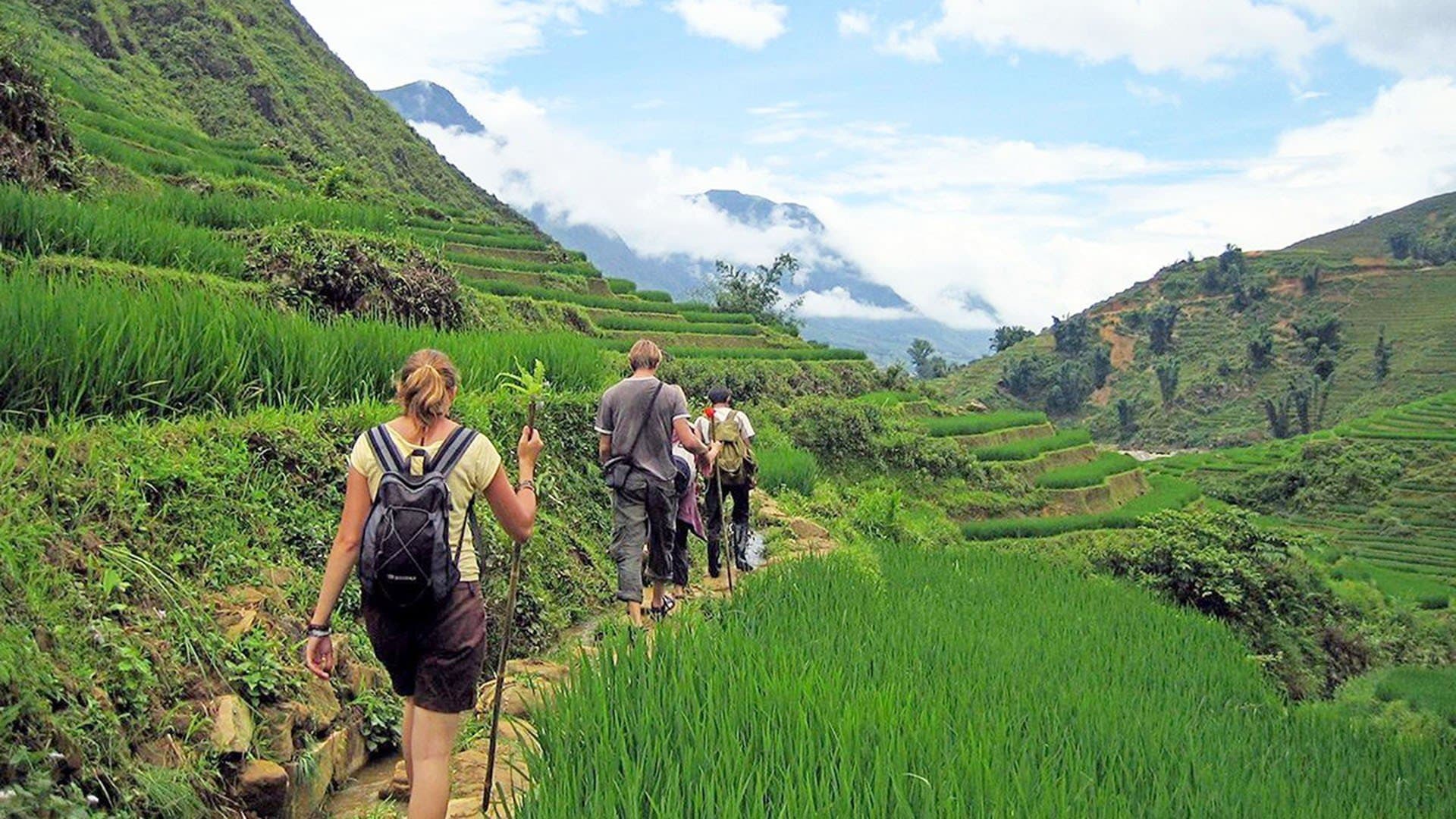 Sapa Trekking and Sightseeing 3D2N Sleeping Hotel (Private Tour)