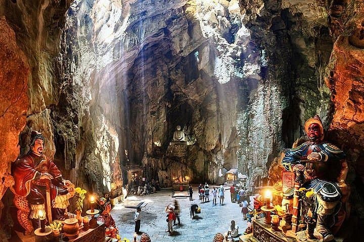 LINH UNG PAGODA - MARBLE MOUTAIN - HOI AN Small group < 14 pax, pickup from Danang