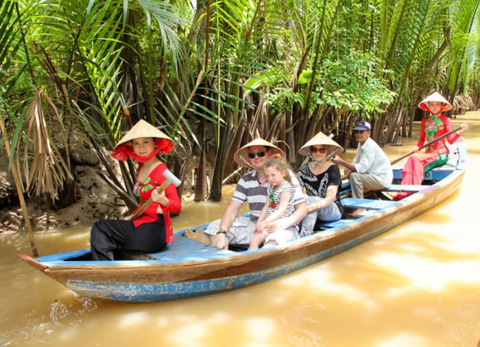 MEKONG HALF DAY TOUR BY VINTAGE VESPA