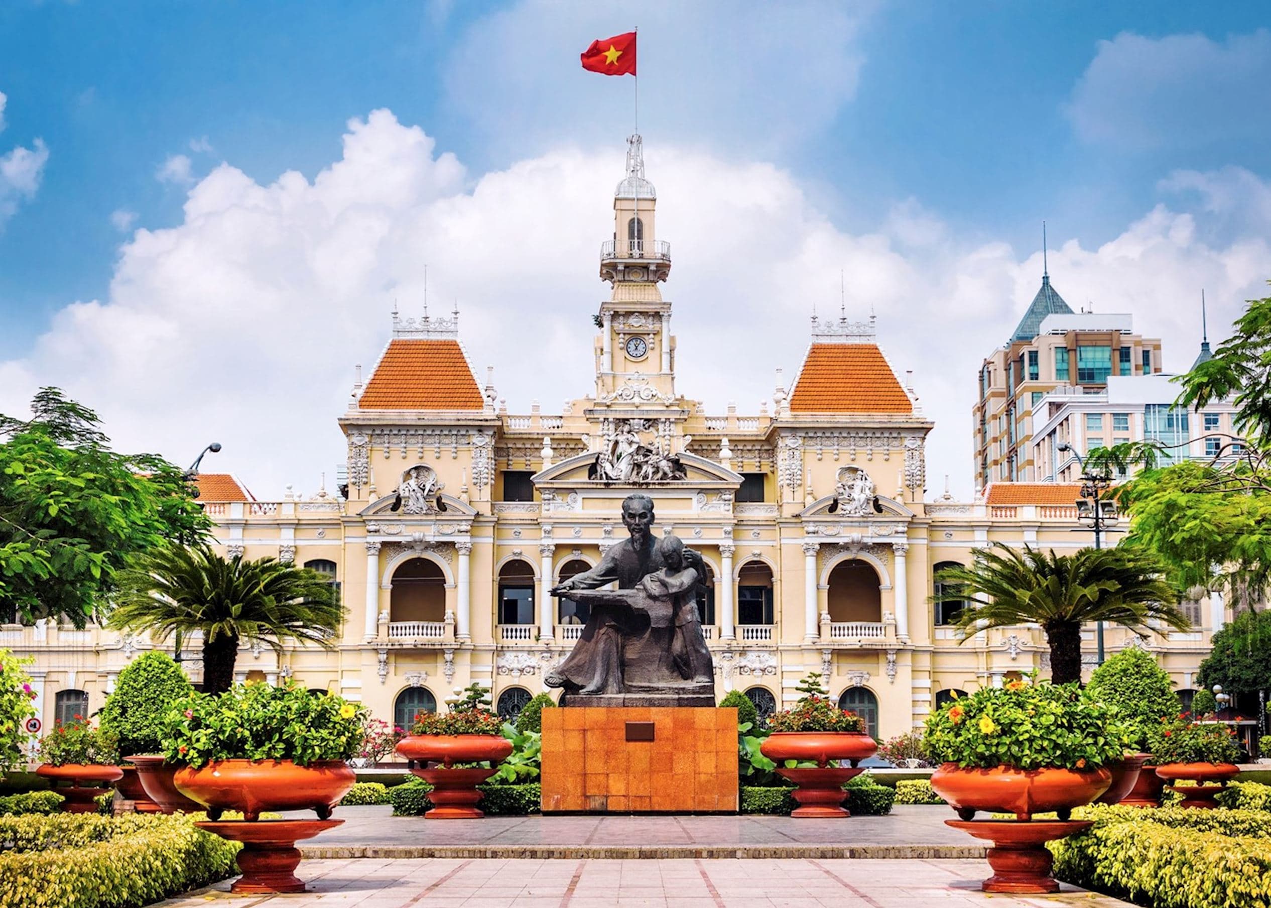 Explore Sai Gon In One Day