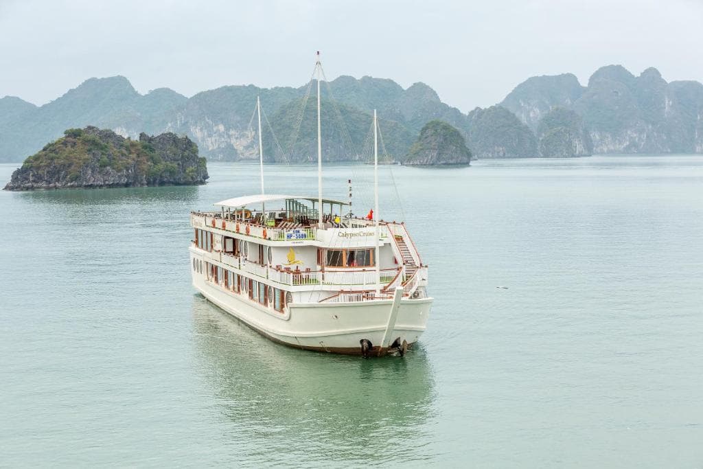 CALYPSO 5* CRUISE 2D1N Ha Long Bay - Lan Ha Bay