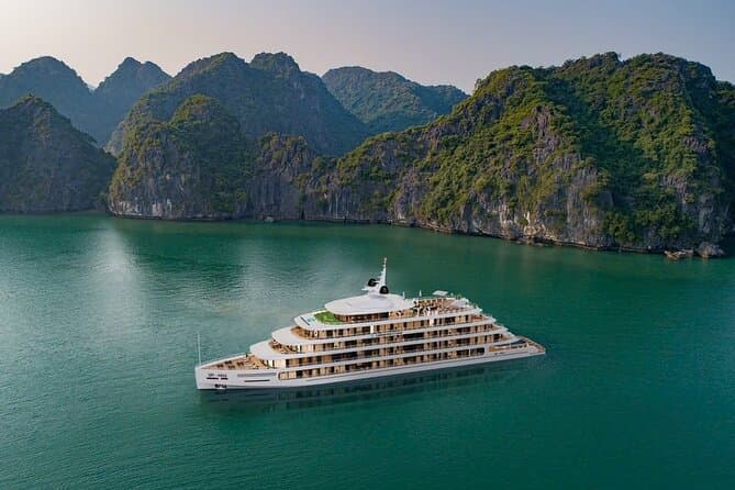 CATHERINE Cruise 2D1N Halong Bay - Lan Ha Bay