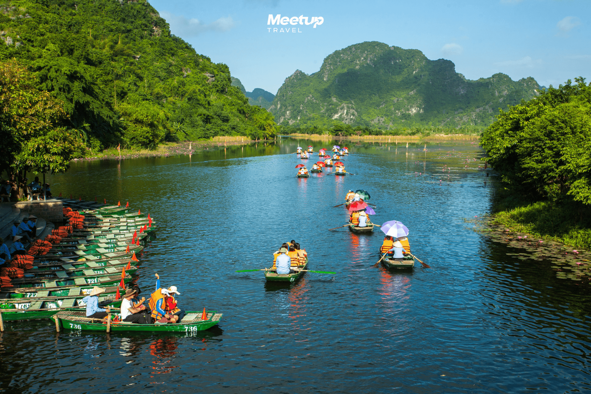 Luxury Ninh Binh Day Tour : Hoa Lu - Trang an - Mua Cave small group