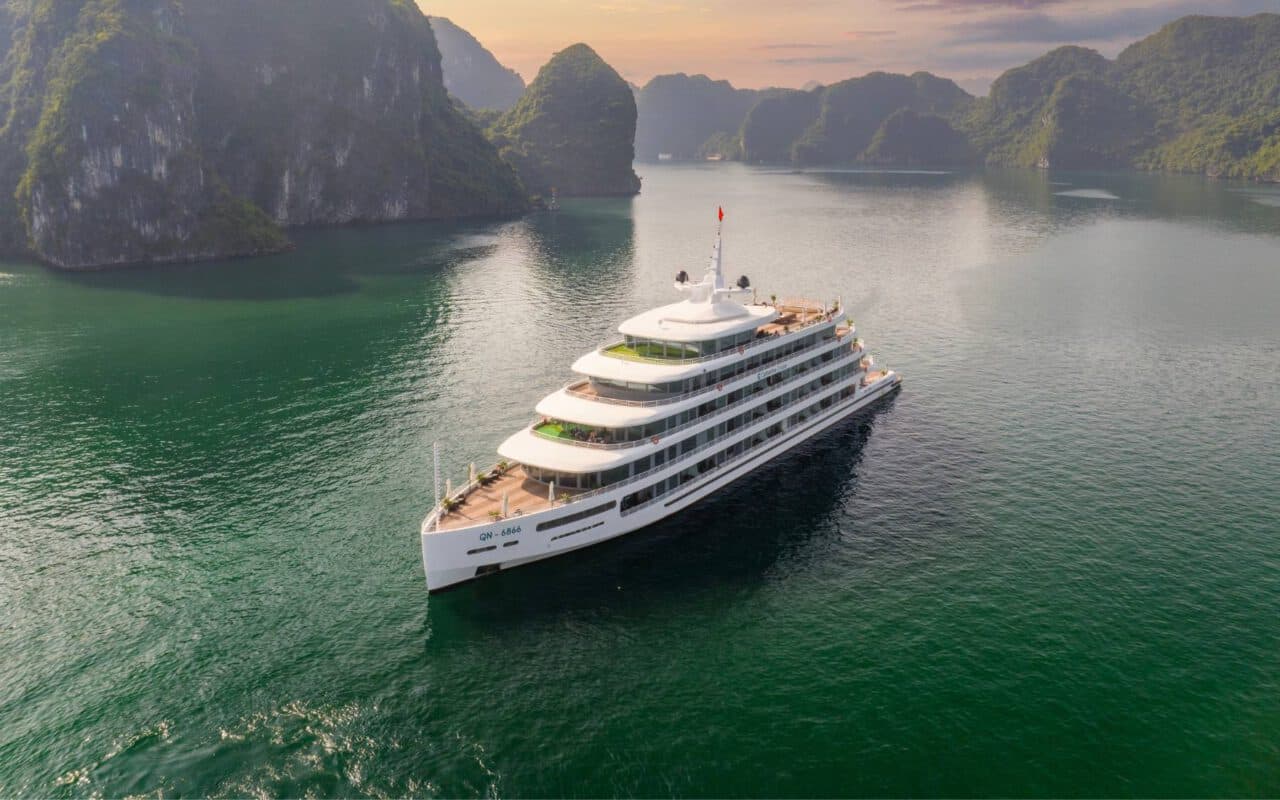 CATHERINE Cruise 2D1N Halong Bay - Lan Ha Bay