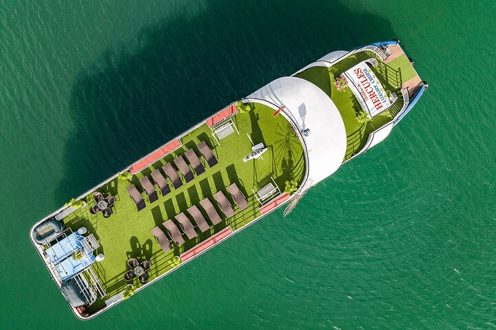 FULL DAY HA LONG BAY TOUR HERCULES CRUISE + LIMOUSINE