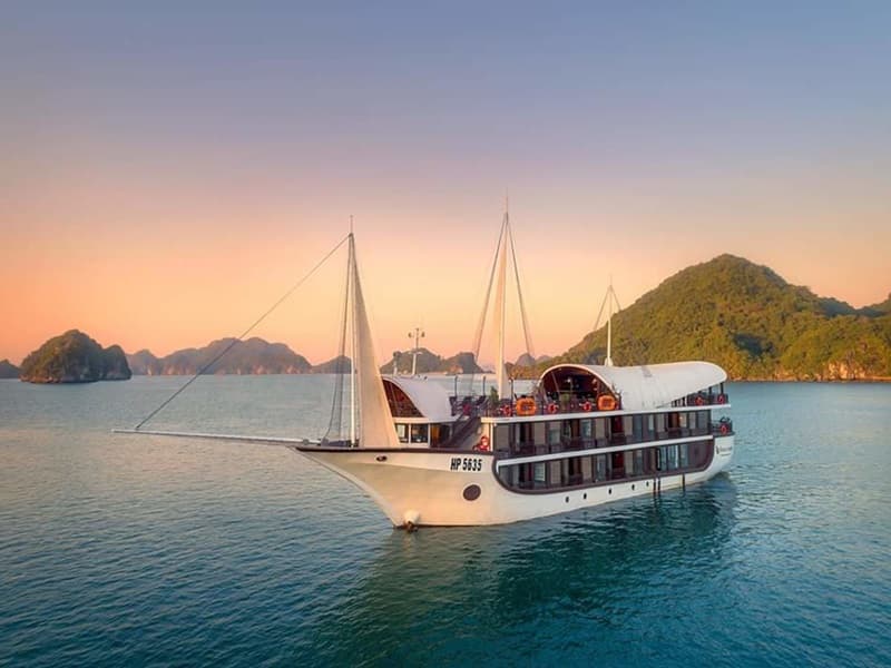 Sena Luxury Boutique Cruise 2D1N - Ha Long Bay- Lan Ha Bay